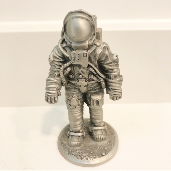 Other - Host Pick ❤️ Pewter Astronaut Figure 4” by Fort
